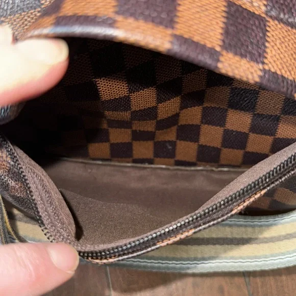 Backpack/Purse - Picture 11 of 11